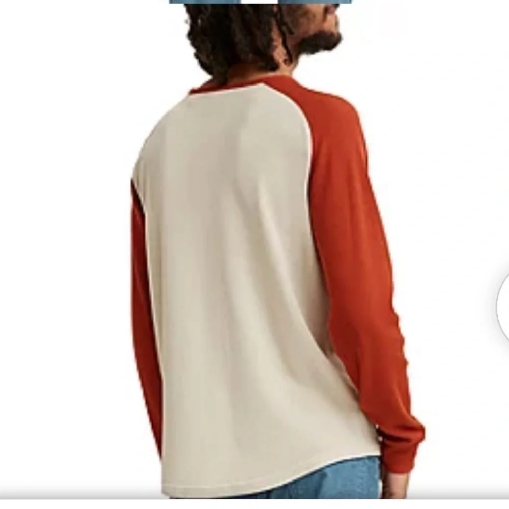NWT Levi's Men's Long Sleeve Crew Neck Thermal Raglan baseball Tee size large